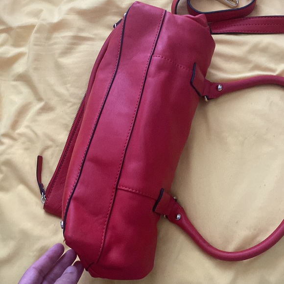 New Kate Spade foldover red leather large bag purse with shoulder strap - Picture 4 of 8